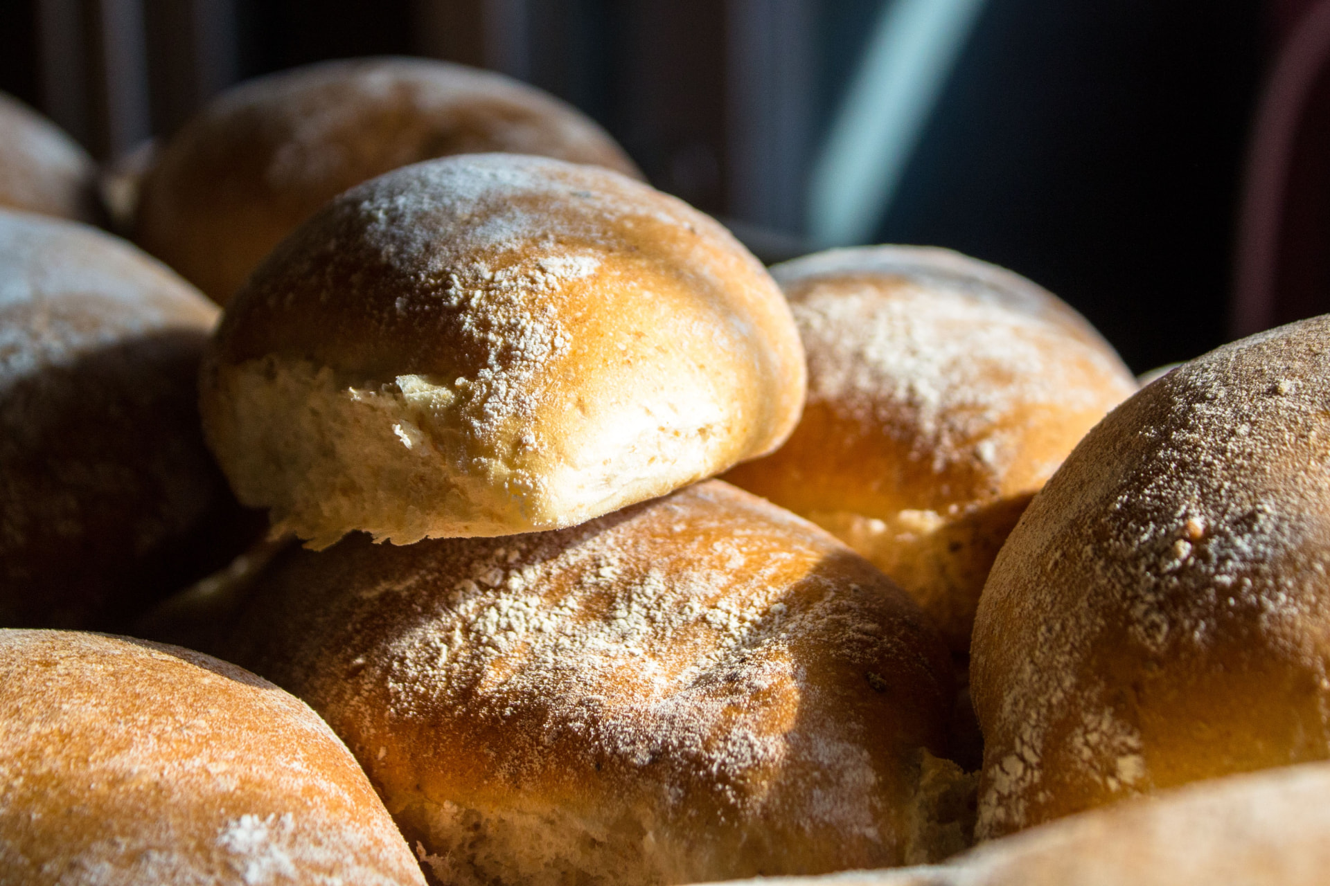 Wir suchen Dich: Bäcker & Bäckereifachverkäufer